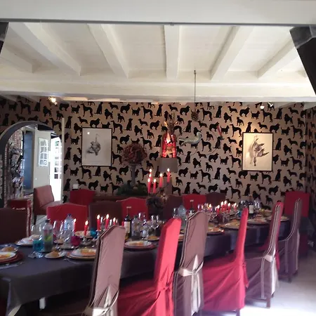 Domaine De Vesigneux فندق مبيت وإفطار باريس